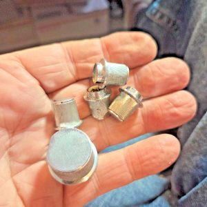 Nice little set of KNOBS ONLY for the Radio Shack TRC-474 CB