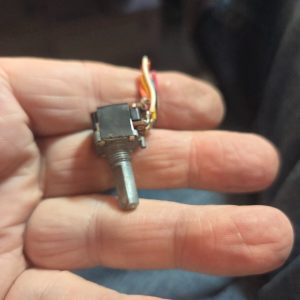 Lone Wolf POT for the Radio Shack TRC-474 CB