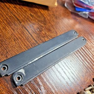 METAL CORNERS FOR COMSTAT 25B BY LAFAYETTE RADIO, BASE STATION CB RADIO