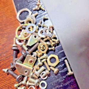 ROYCE 625 COMPLETE HARDWARE/SCREW SET FOR BASE STATION RADIO