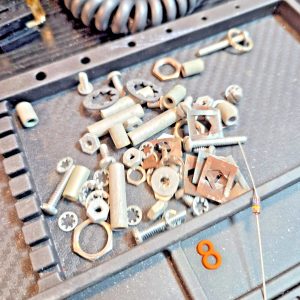 Vintage 16 Channel Kris Inc. Tri-Band VHF radio receiver/scanner SCREWS ONLY
