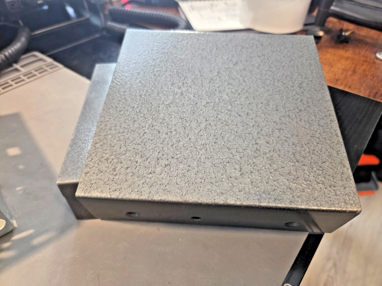 ROBYN SX-007 TOP/BOTTOM COVERS FOR MOBILE CB RADIO