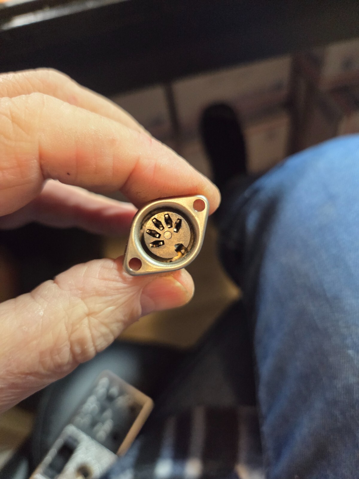 Realistic TRC-427 Microphone Connector Socket