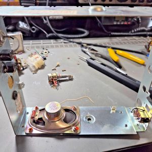 METAL FRAME W/ INTERNAL SPEAKER (WORKING) FOR PACE C-14 MOBILE CB RADIO