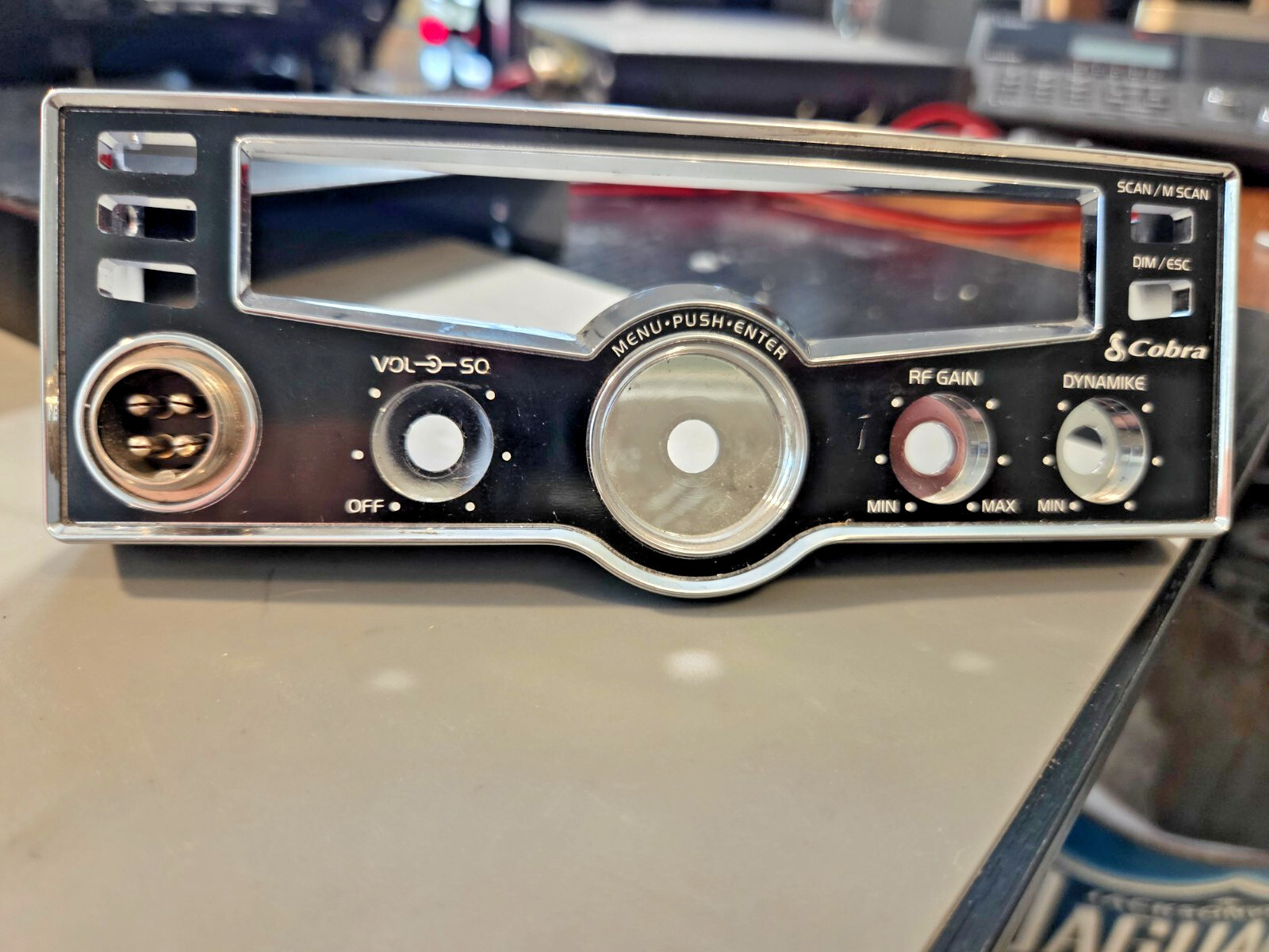 COBRA 29 LX GORGEOUS RADIO, PERFECT PARTS, GLEAMING CHROME FACEPLATE NOT A MARK