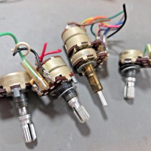 COMLETE SET OF POTS FOR TRAM DIAMOND 40 MOBILE CB RADIO
