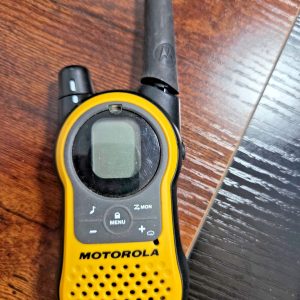 PAIR OF MIDLAND FRS RADIOS, BOTH WORK, ONE MISSING BATTERY COVER BOGO