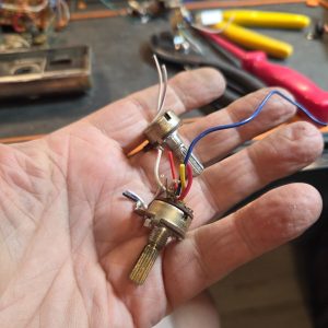 IDI ICB-630 Rotary Control Potentiometer Pair Tested CB Radio Parts