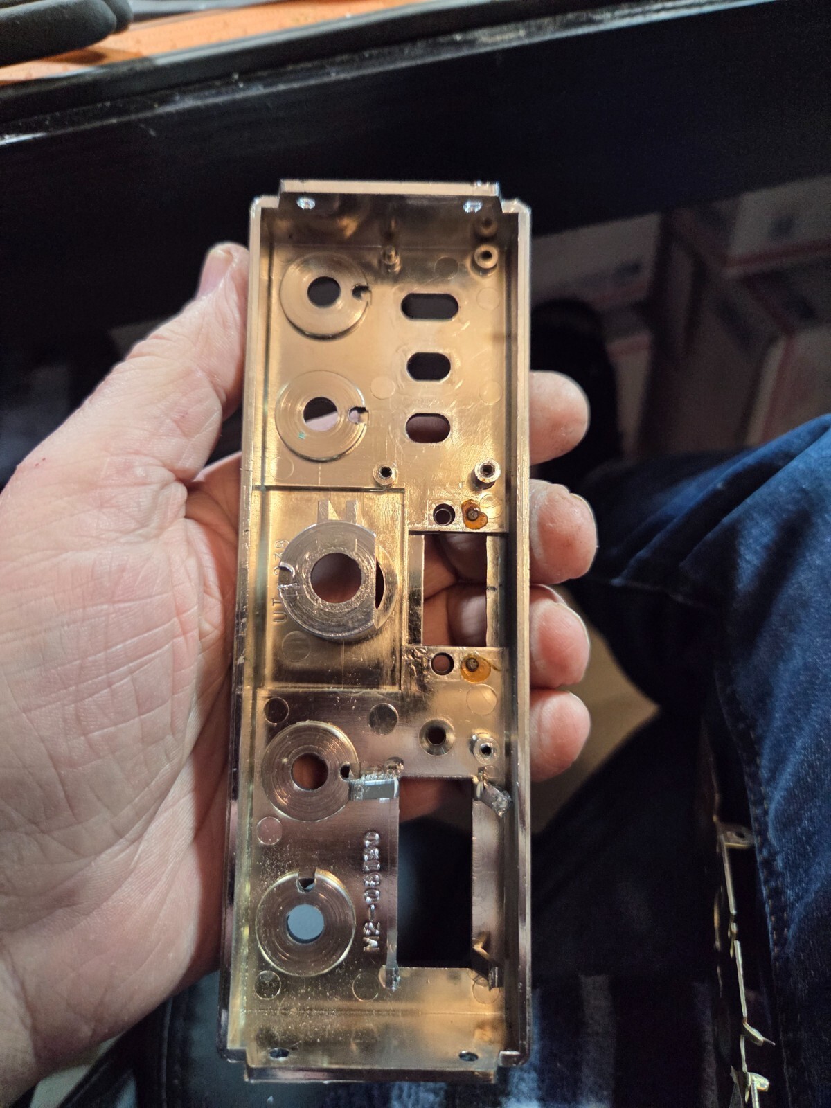 Realistic TRC-427 Front Bezel Faceplate - Image 2