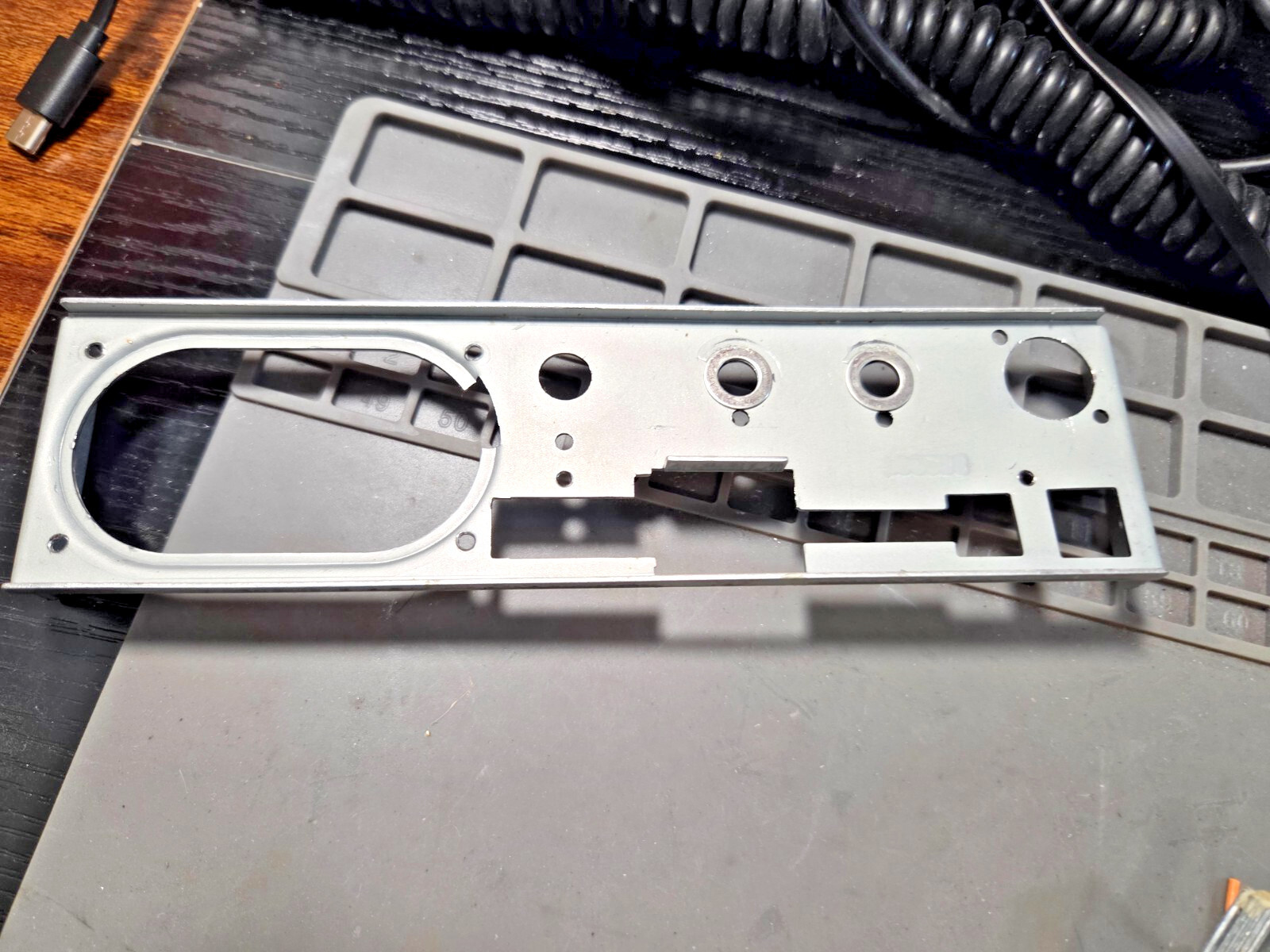 METAL BEZEL FOR COBRA 18 ULTRA MOBILE CB RADIO