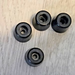 BOTTOM FEET FOR ROYCE 619 CB RADIO (RUBBER) NICE