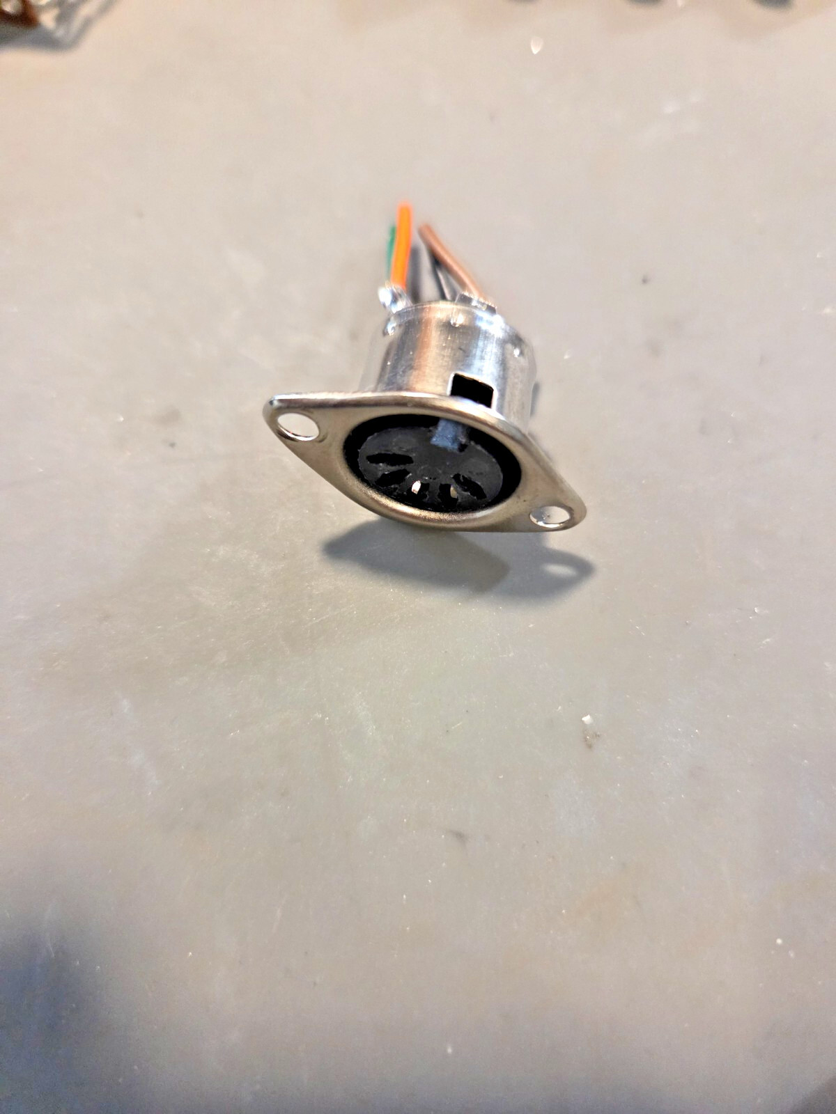 REALISTIC MIC JACK FOR ANY REALISTIC RADIO CAME OUT OF TRC0-482 MOBILE CB RADIO