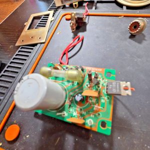 Midland Model 887 DC Breakout board