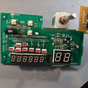 COMPLETE DX-2547 Channel AND Frequency readouts WITH Controllers WORKING