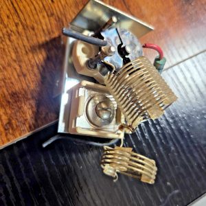 NOT SURE LOL....SOME TYPE OF TUNER I THINK BUT ITS FROM THE BROWINING SR-27 BASE