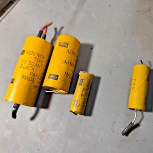 ASSORTED ELECTRONIC PARTS FOR BROWNING SR-27 BASE STATION CB RADIO