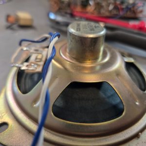 WORKING SPEAKER REALISTIC TRC-427 WITH WIRES