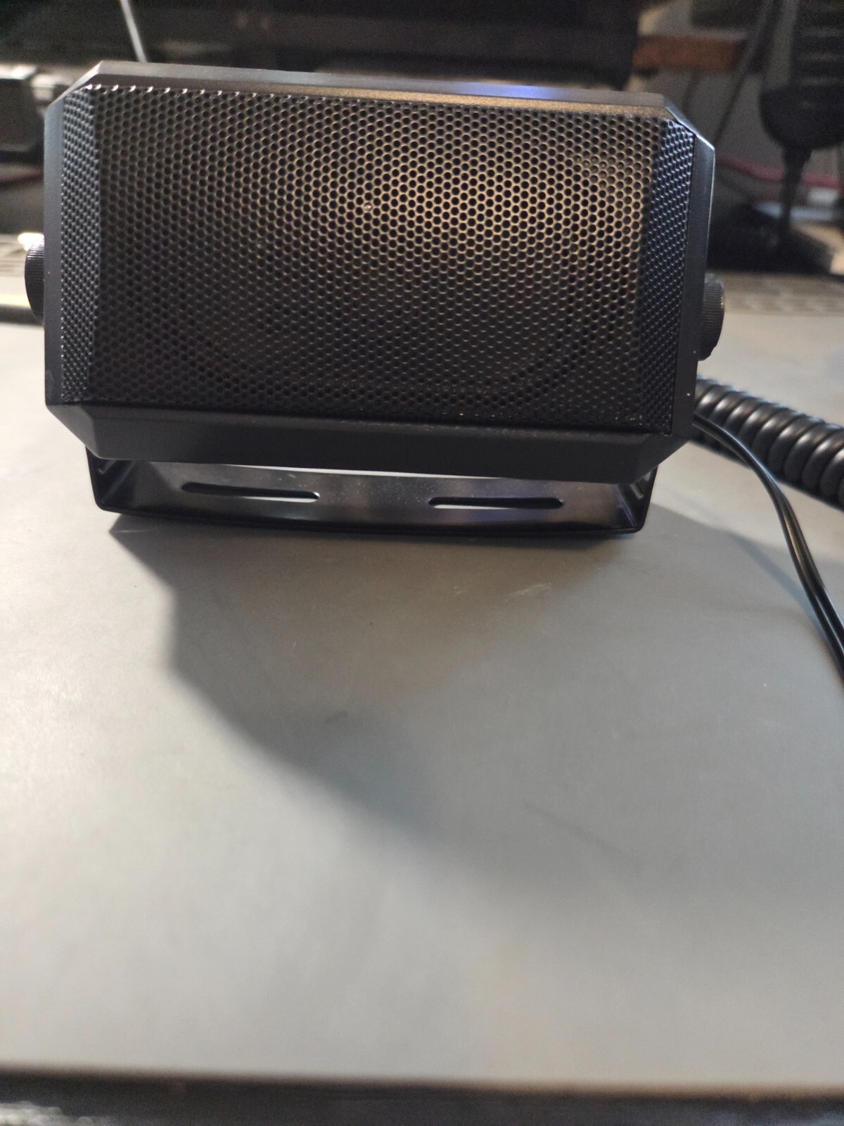Uniden PRO510XL 40 Channel CB Radio WORKING RADIO, TESTED TRANSMITS AND RECIEVES - Image 10
