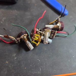 Lafayette Telsat 925B Three Potentiometer Control Assembly