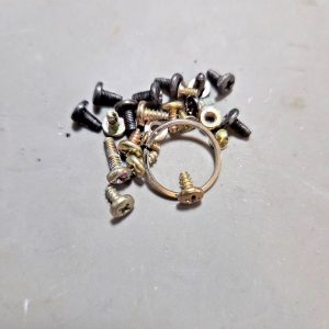 SET OF SCREWS FOR REALISTIC TRC-499 MOBILE CB RADIO