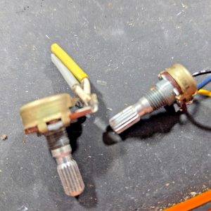 Uniden FORCE Repeater ARU-251K set of pots for replacement