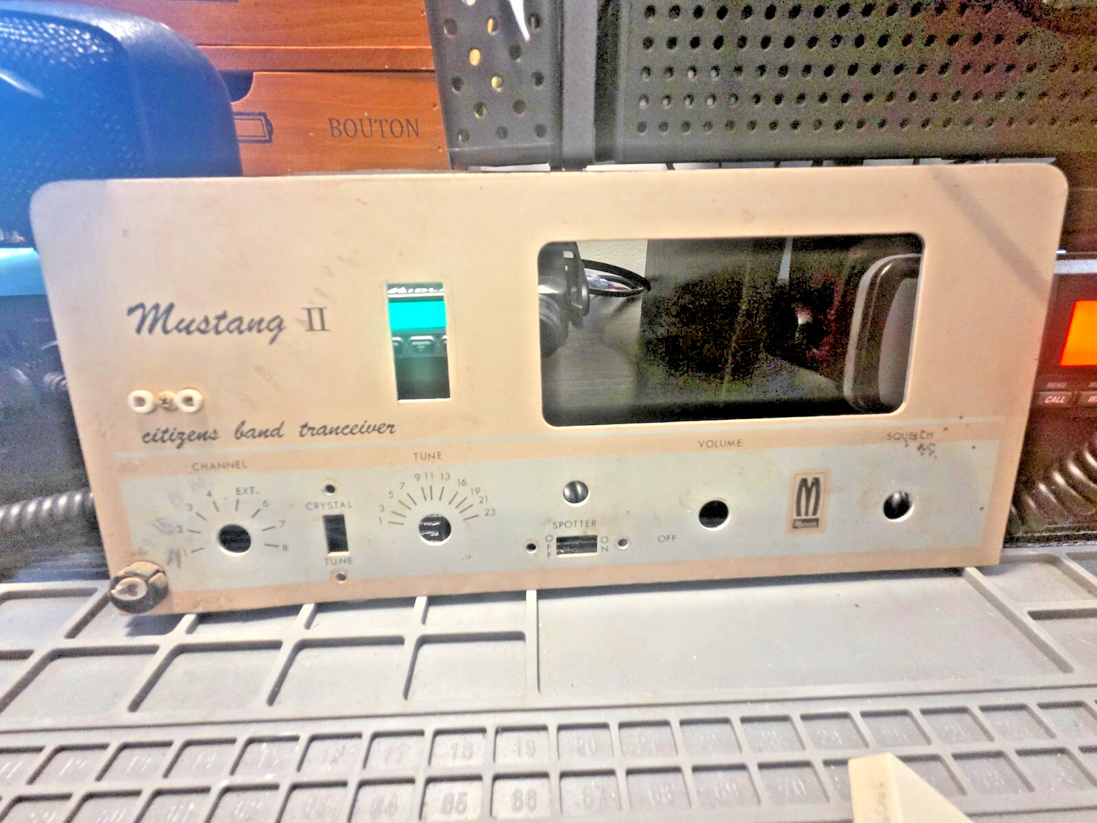 FACEPLATE (STEEL) FOR MUSTANG II BASE STATION CB RADIO