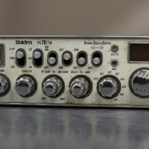 FRONT FACEPLATE UNIDEN PC78LTW MOBILE CB RADIO