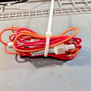 THREE WIRE POWER CORD (DC) FOR REALISTIC TRC-501, WITH FUSES