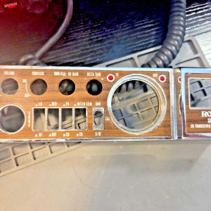VERY NICE FACEPLATE - NO BLEMISHES - FOR ROBYN SX-102B MOBILE CB RADIO