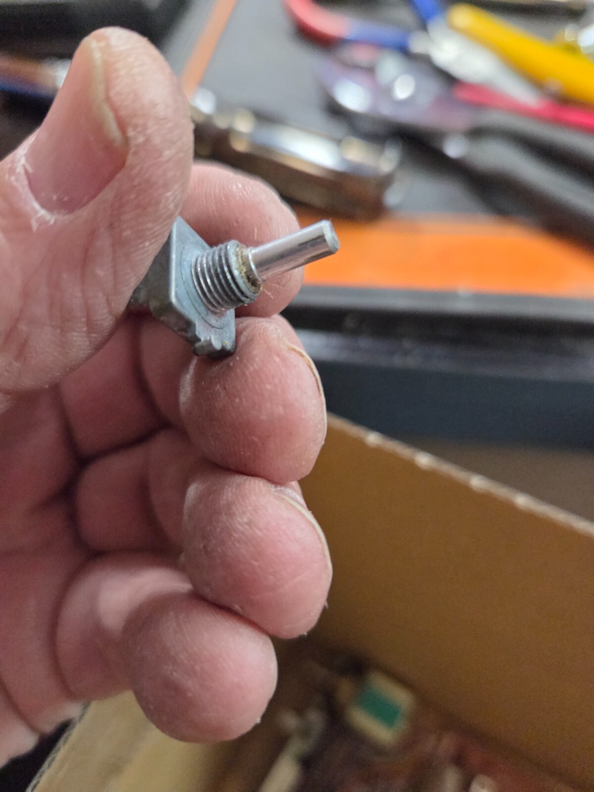 Uniden PRO 640e Loose Rotary Potentiometer Control