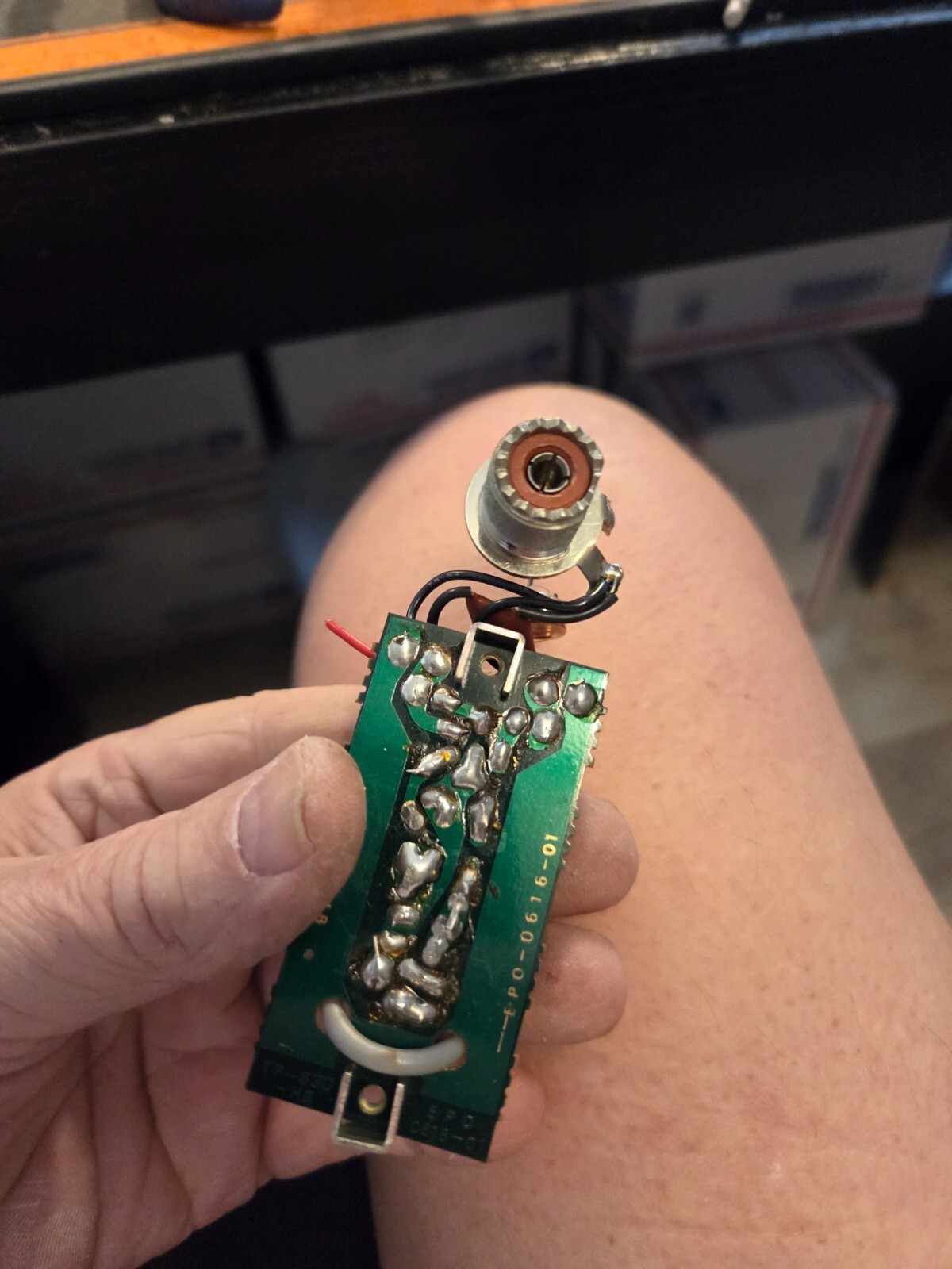 Midland 13-882C Antenna Socket and Circuit Board Assembly - Image 2