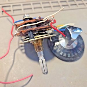 CHANNEL CHANGER ASSEMBLY & KNOB W/ CHANNELS FOR ROBYN SX-102B MOBILE CB RADIO