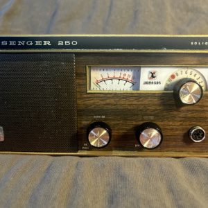 THE RADIO WE ALL REMEMBER, E.F. JOHNSON 250 BASE STATION CB RADIO