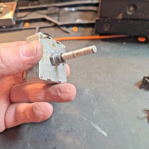 Channel Changer for the Pierce-Simpson TIGER 40 mobile cb