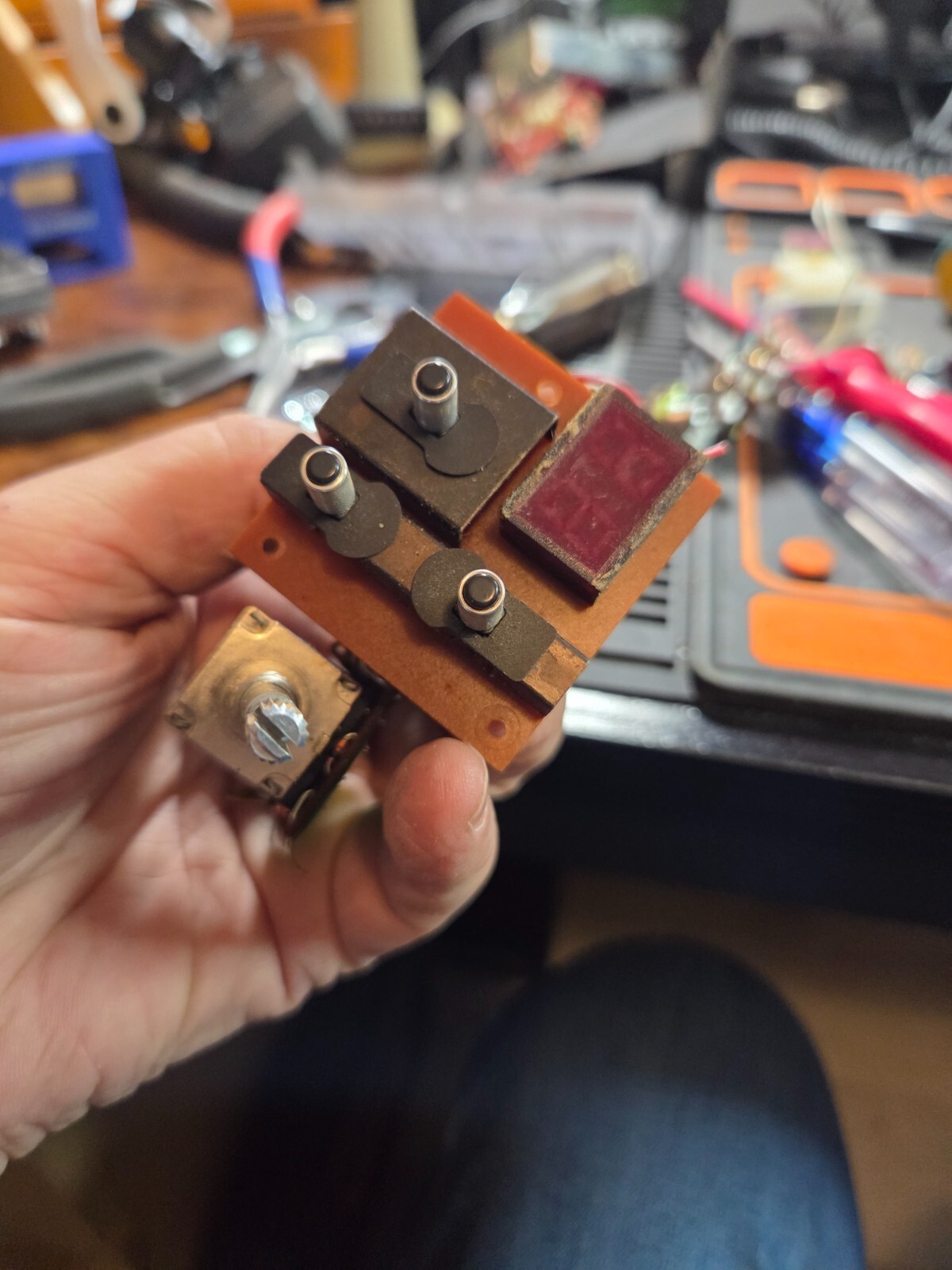 Realistic TRC-422 Channel Selector LED Display & Switch Board Assembly - Image 2